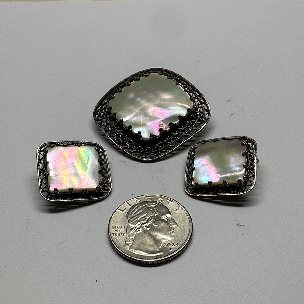 silver and mother of pearl jewelry set
